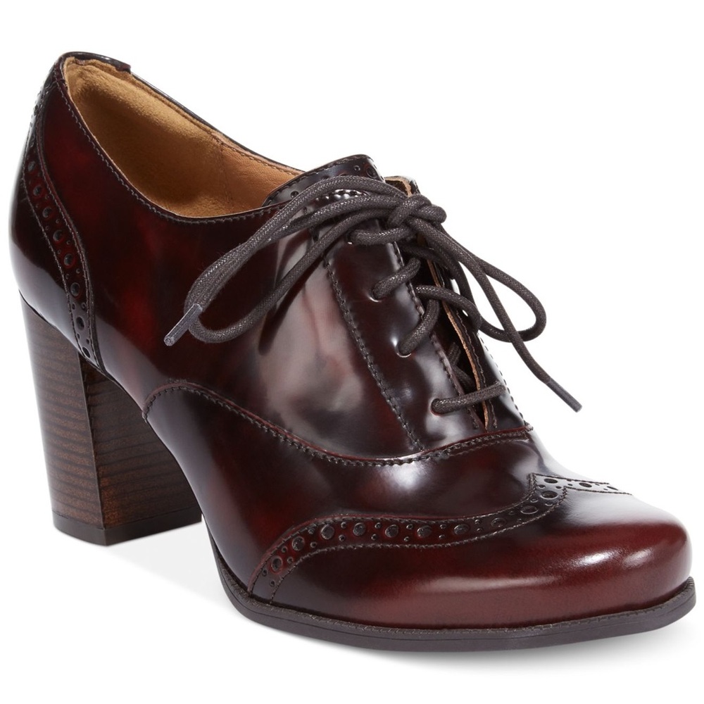 Clarks Artisan Women's Ciera Pier Pumps